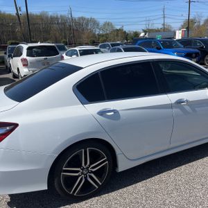 HONDA ACCORD SPORT W/HONDA SENSING - 9