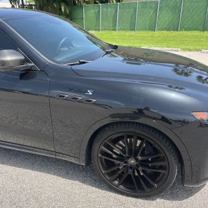 2022 Maserati LEVANTE MODENA S — миниатюра 13