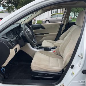2015 Honda ACCORD EX 缩略图 31