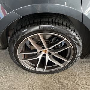 صورة مصغرة 19 لـ 2024 Porsche MACAN