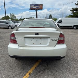 2005 Subaru OUTBACK 3.0 R 照片 7