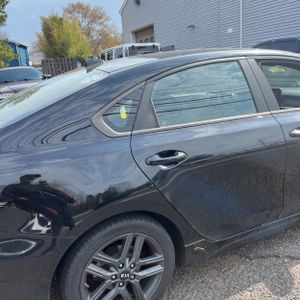 KIA FORTE GT-LINE - 9