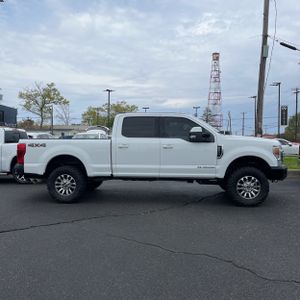 FORD F-250 SUPER DUTY LARIAT - 10