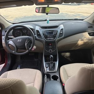 صورة مصغرة 32 لـ 2014 Hyundai ELANTRA SE