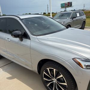 صورة مصغرة 13 لـ 2024 Volvo XC60 B5 PLUS DARK THEME