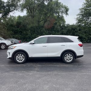 2019 KIA SORENTO LX 照片 3
