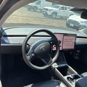 صورة مصغرة 35 لـ 2023 Tesla MODEL 3 BASE