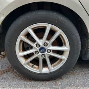 صورة مصغرة 12 لـ 2016 FORD FOCUS SE