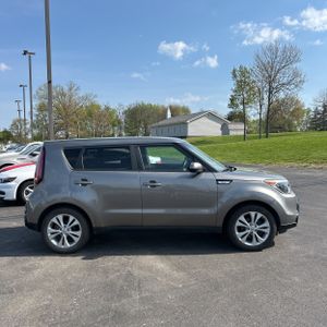 KIA SOUL - 10