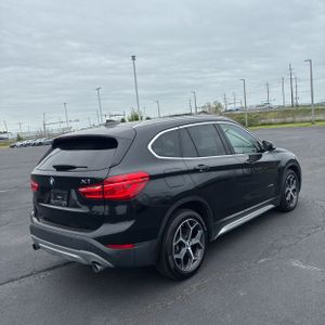 BMW X1 XDRIVE28I - 8