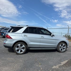 MERCEDES-BENZ GLE-CLASS - 10