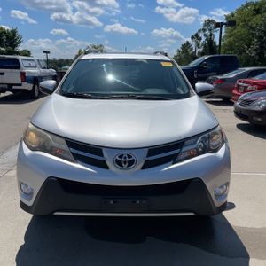 صورة 10 لـ 2013 Toyota RAV4 XLE