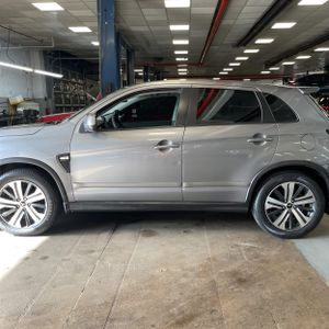 MITSUBISHI OUTLANDER SPORT 2.0 ES 2WD - 4