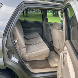 صورة مصغرة 35 لـ 2006 Toyota SEQUOIA SR5