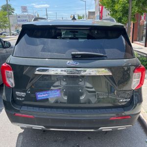 FORD EXPLORER XLT - 4