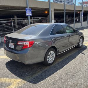 2012 Toyota CAMRY LE photo 7