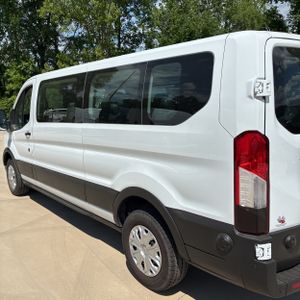 FORD TRANSIT-350 PASSENGER V. XLT - 6