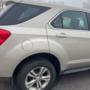 CHEVROLET EQUINOX LS - 9