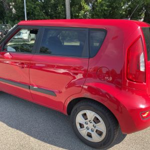صورة 6 لـ 2013 KIA SOUL BASE