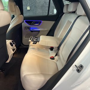2025 Mercedes-BENZ GLC — миниатюра 32