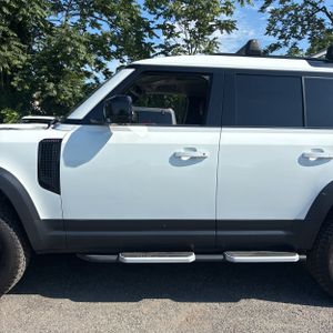 2020 LAND Rover DEFENDER 110 SE — фото 4