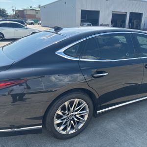 2019 Lexus LS 500 BASE photo 9