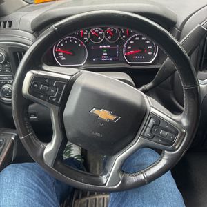 صورة مصغرة 57 لـ 2020 Chevrolet SILVERADO 1500 LT