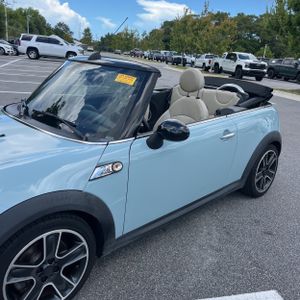 صورة 2 لـ 2013 MINI CONVERTIBLE COOPER S