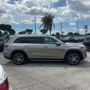 صورة 10 لـ 2023 Mercedes-BENZ GLS