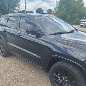 صورة مصغرة 13 لـ 2020 JEEP GRAND CHEROKEE ALTITUDE