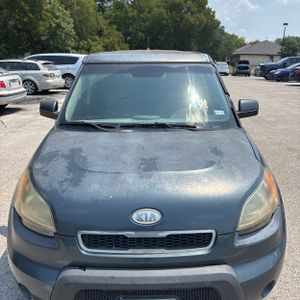 2011 KIA SOUL + 照片 15