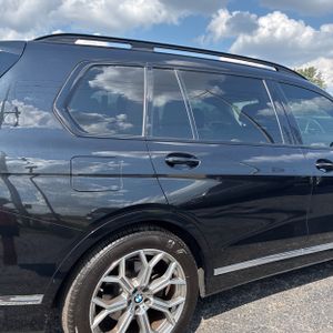 2021 BMW X7 XDRIVE40I — фото 9