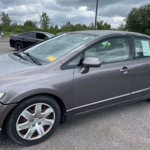 2009 Honda CIVIC LX — фото 2