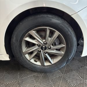 2020 KIA OPTIMA LX — миниатюра 20