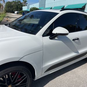 صورة 2 لـ 2022 Porsche MACAN GTS