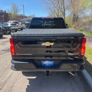 CHEVROLET SILVERADO - 7