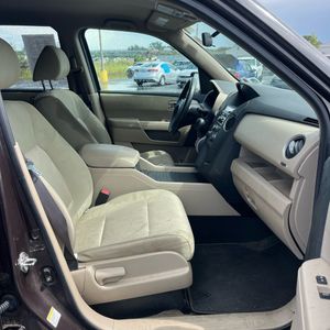 2014 Honda PILOT LX 照片 32