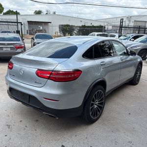 MERCEDES-BENZ GLC - 8