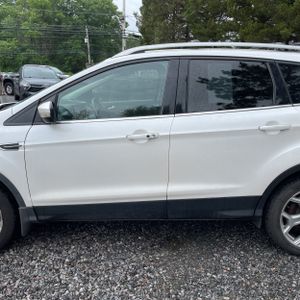 FORD ESCAPE TITANIUM - 4