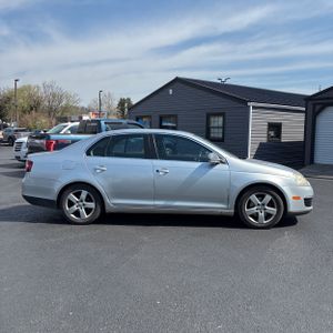 VOLKSWAGEN JETTA SE - 10