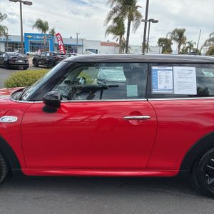 صورة 4 لـ 2015 MINI HARDTOP 2 DOOR COOPER S