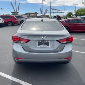 HYUNDAI ELANTRA LIMITED - 7