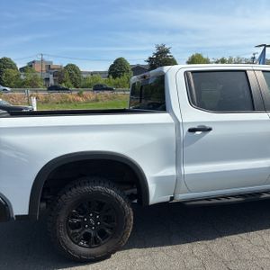 CHEVROLET SILVERADO 1500 ZR2 - 9