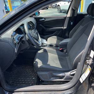 صورة مصغرة 32 لـ 2019 Volkswagen JETTA S