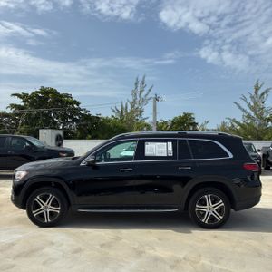 2022 Mercedes-BENZ GLS photo 3