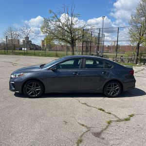 KIA FORTE GT-LINE - 3