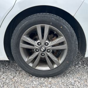 صورة مصغرة 18 لـ 2018 Hyundai ELANTRA SEL