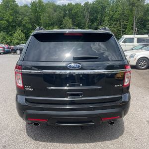 FORD EXPLORER XLT - 6