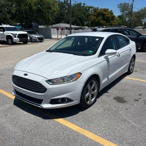FORD FUSION SE - 1