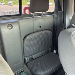 2012 Nissan FRONTIER SV — миниатюра 34